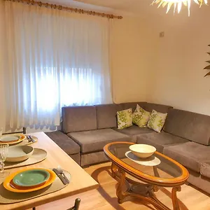 Apartamento Limehouse Skanderbeg Square Center, Tirana
